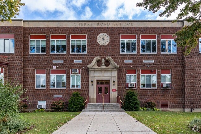 Cherry Road Elementary has 408 students in grades K-4 with a student-teacher ratio of 17 to 1.