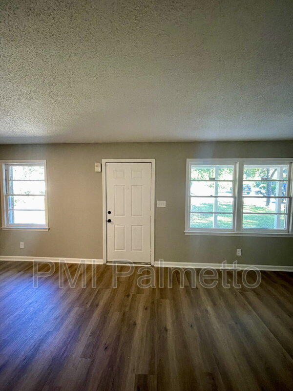 3732 Hickory St, Columbia, SC 29205 - photo 3