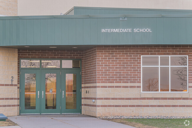Kids are challenged to excel at Woodland Elementary School.