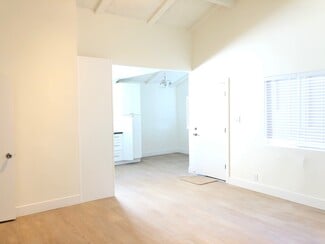 4271 Green Ave Unit 3, Los Alamitos, CA 90720