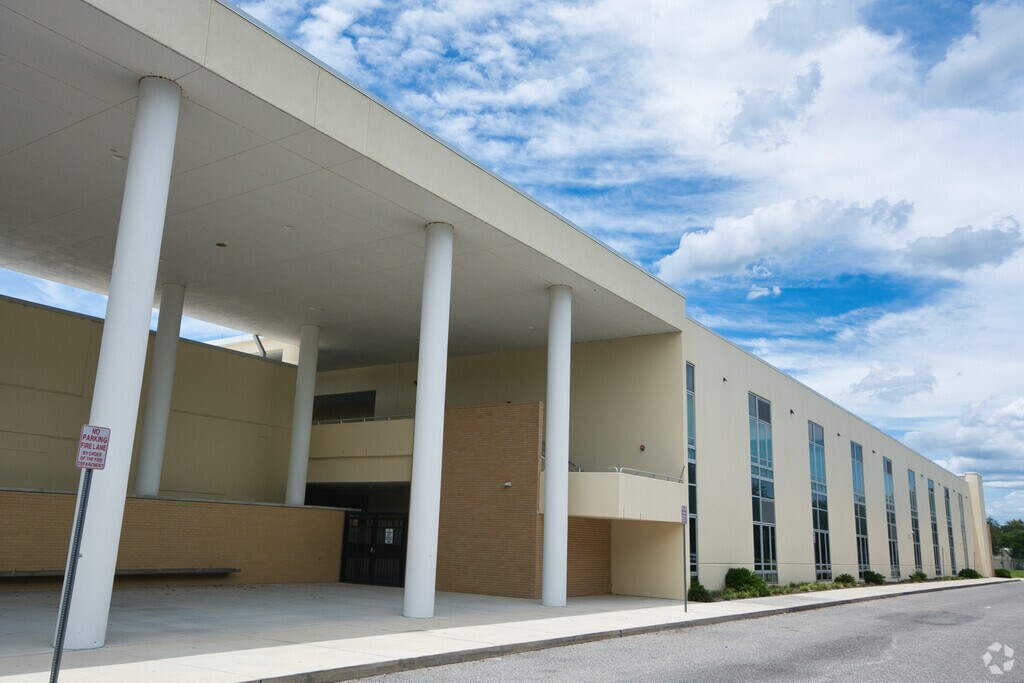 Maitland Middle School located in the Maitland neighborhood of Florida.
