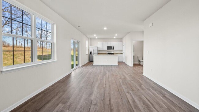 349 Atkinson St, Shenandoah Junction, WV 25442 - photo 7