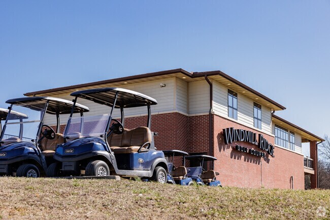 Windmill Ridge Golf Course is conveniently located in the heart of Monett.