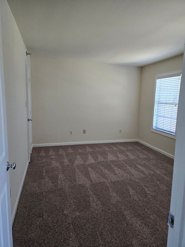 800 Thomas Ct unit 1-, Winchester, VA 22601 - photo 6