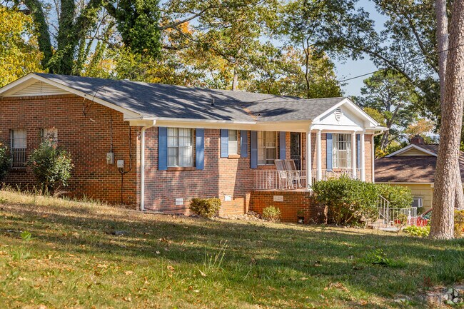 Zion City feartuees many styles of the classic ranch home.