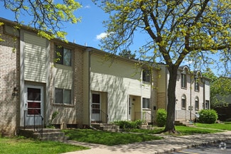 3500 Commons Blvd, Jackson, MI 49203