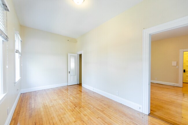 1470 Beacon St unit 34, Brookline, MA 02446 - photo 3