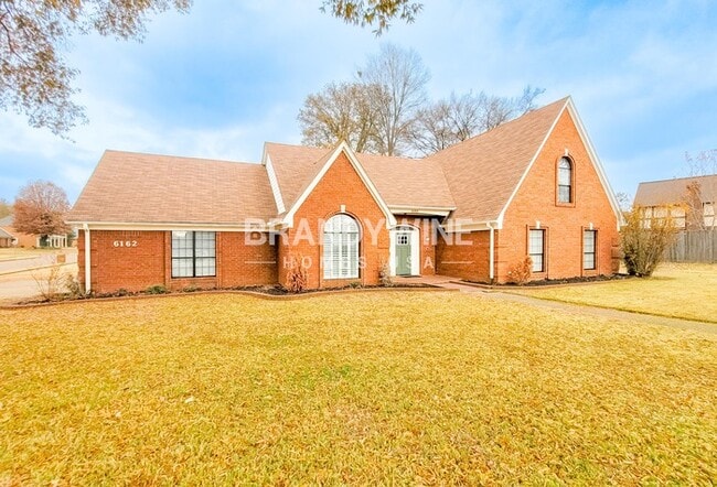 6162 Yorkhill Dr, Memphis, TN 38135 - photo 2