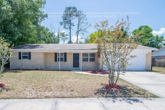 1116 Willow Ln, Orange Park, FL 32073