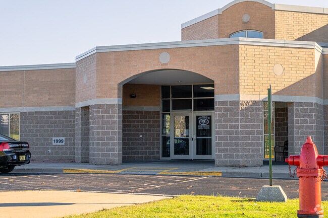 Lake Denoon Middle School provides education in Wind Lake.