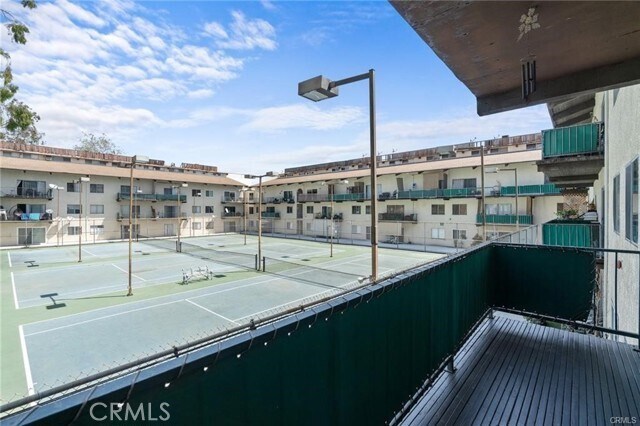 5460 White Oak Ave unit A318, Encino, CA 91316 - photo 2