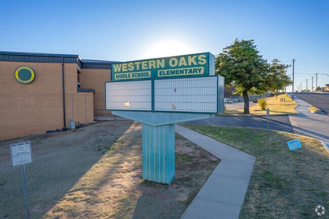 Western Oaks Elementary School