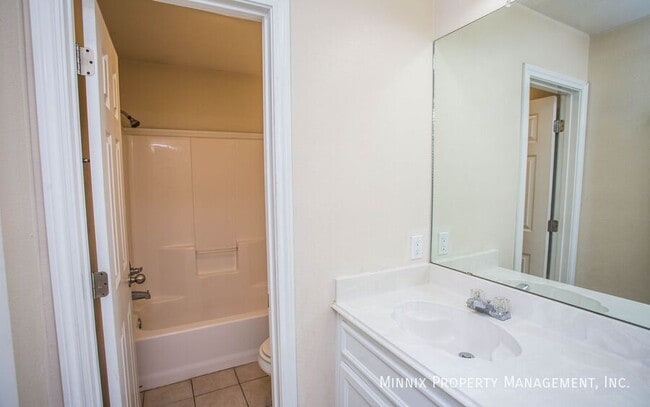 9910 Weatherford Ave, Lubbock, TX 79423 - photo 5