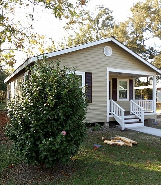 703 Carl C Foulcard Dr, Franklin, LA 70538