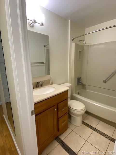 34A E Pembroke Rd unit 103, Danbury, CT 06811 - photo 4