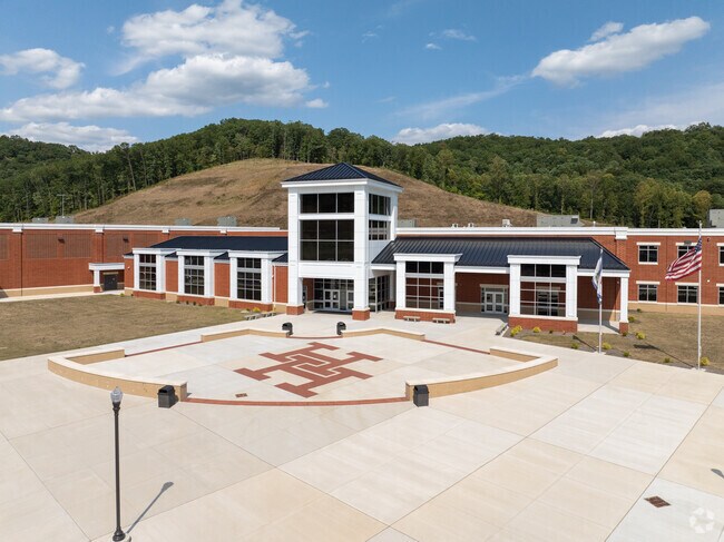 Big Chimney families choose Herbert Hoover High School for their student to attend.
