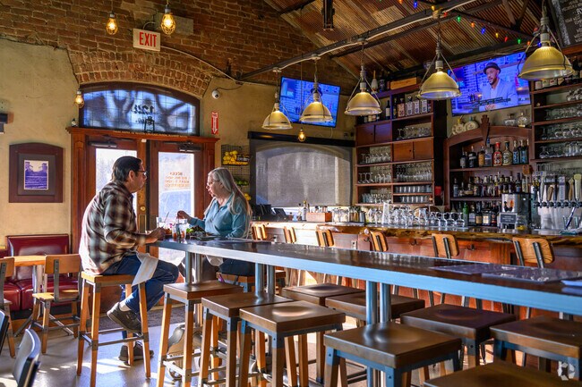 Oakmont has many eateries nearby such as The Back Abbey, a lively gastropub offering creative burgers & Belgian brews in a rustic dining room or on the patio.