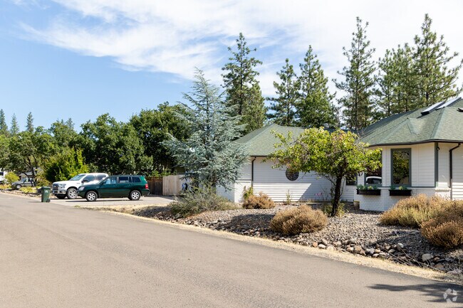 Locals in trail take care of their yards.