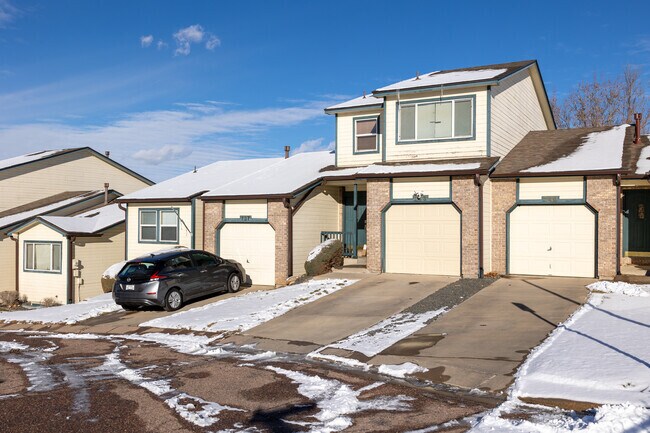 There are several types of townhomes in the Valley Hi neighborhood.