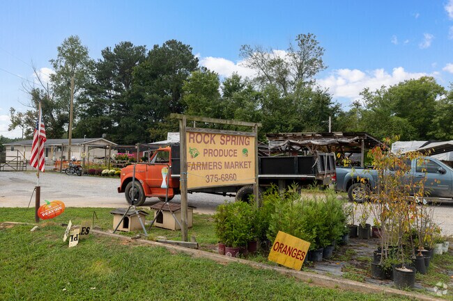 Rock Spring Produce Framers Market is a great place to bring home your daily produce.