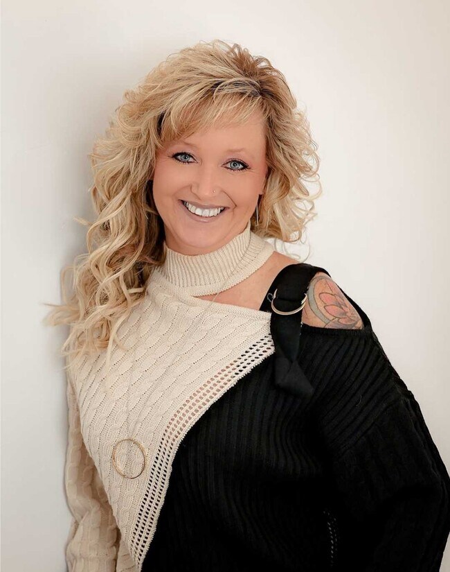 Elizabeth McDonald