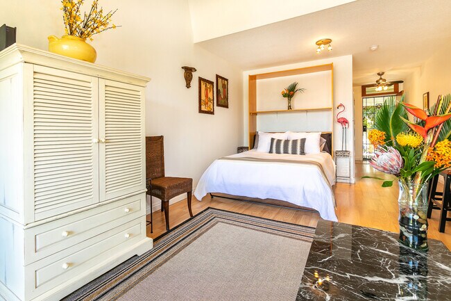 Kihei Bay Surf unit Kihei Bay Surf, Kihei, HI 96753 - photo 5