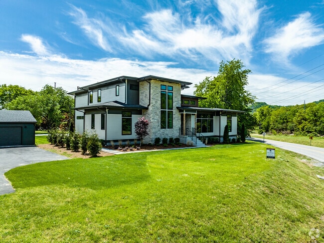 Some newer homes are prairie-style new construction homes in Crieve Hall.