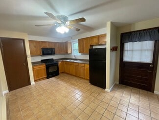 264 Lutz Rd Unit C, Zelienople, PA 16063