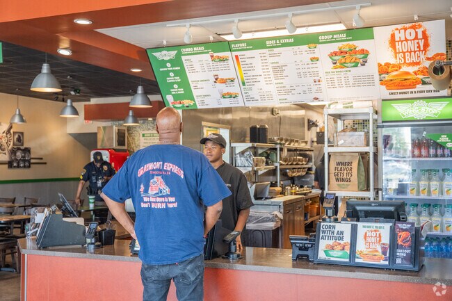 Best wings in Roebuck Springs can be found at Wing Stop.