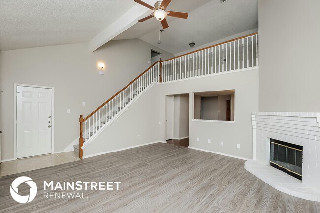 7109 Woodhinge Dr, Benbrook, TX 76126 - photo 6