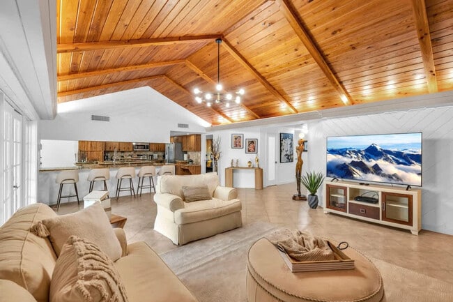 1006 SE 6th St unit ID1372356P, Deerfield Beach, FL 33441 - photo 2