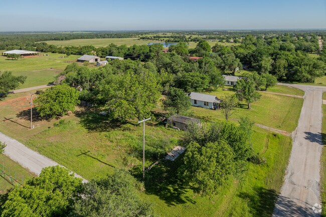 Tryon residents appreciate the town’s peaceful and easy lifestyle.