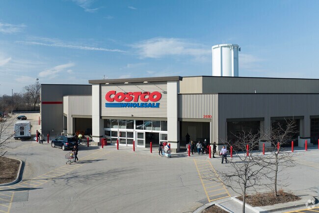 North Riverside Costco entrance.