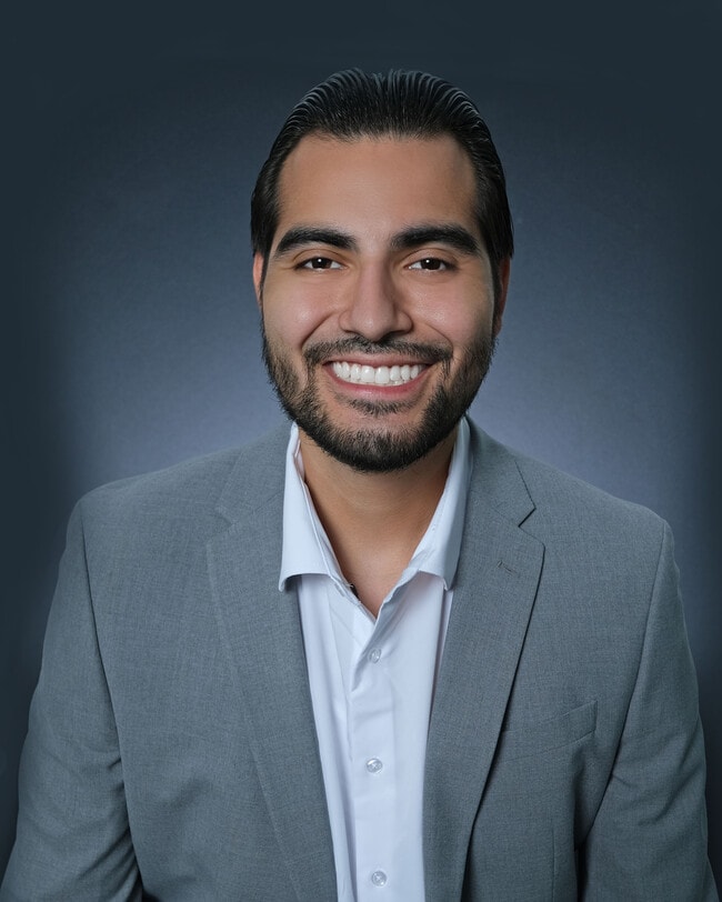Agent Photo