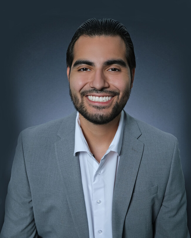 Agent photo