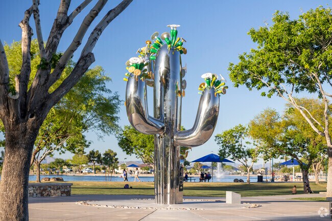The “bloom where you’re planted” sculpture near Surprise Farms is a must visit for art fans.