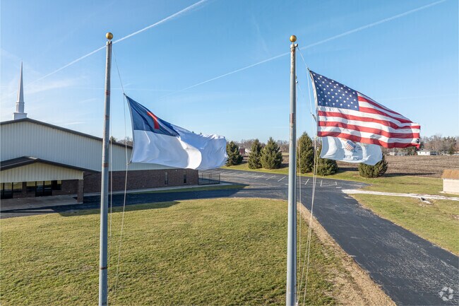 Pikeland Community School is part of the Pikeland Community Unit School District 10.