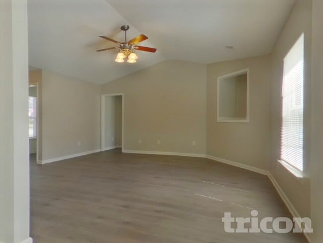 111 Parsons Mill Ln, Columbia, SC 29229 - photo 2
