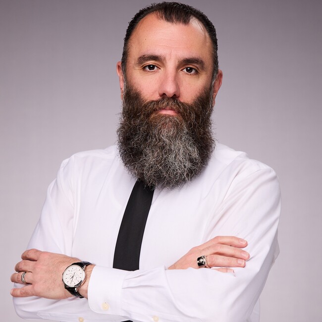 Agent Photo