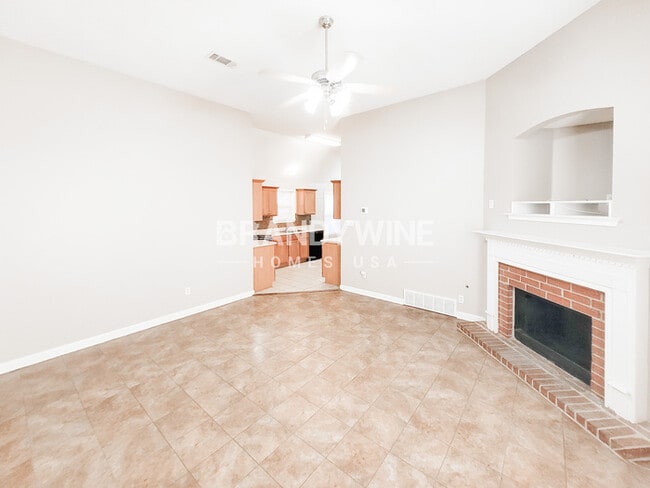 1343 Appling Rd, Cordova, TN 38016 - photo 4