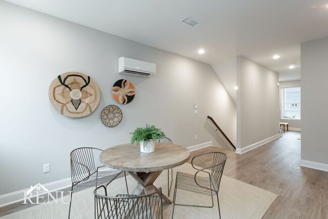 2341 E 18th St, Chattanooga, TN 37404 - photo 3