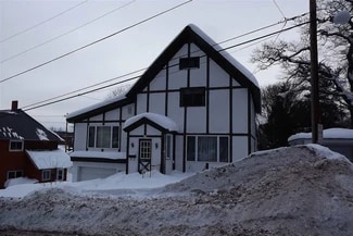 303 Garnet St, Houghton, MI 49931