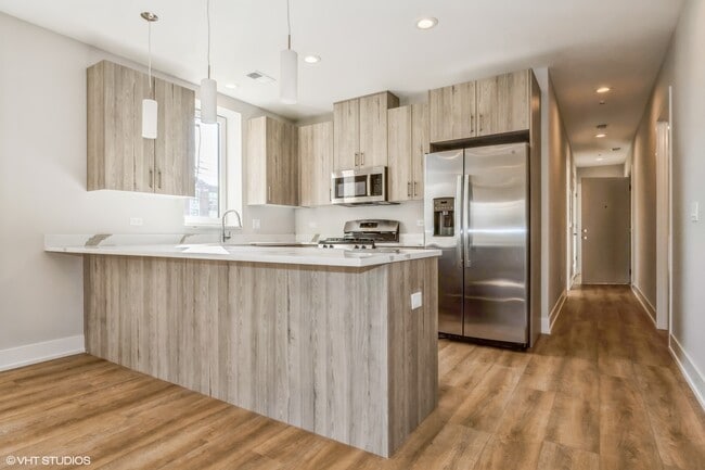 3216 N Karlov Ave unit 4N, Chicago, IL 60641 - photo 5