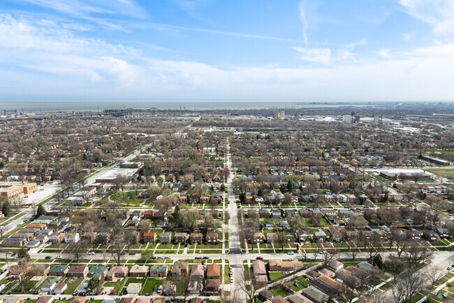 Trumbull Park is located a short drive from the Lake Michigan shoreline.