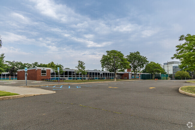 Parkway School inspires a strong sense of community in the neighborhood.