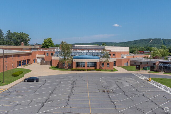 Pleasant Valley High School has a grade of B on Niche.