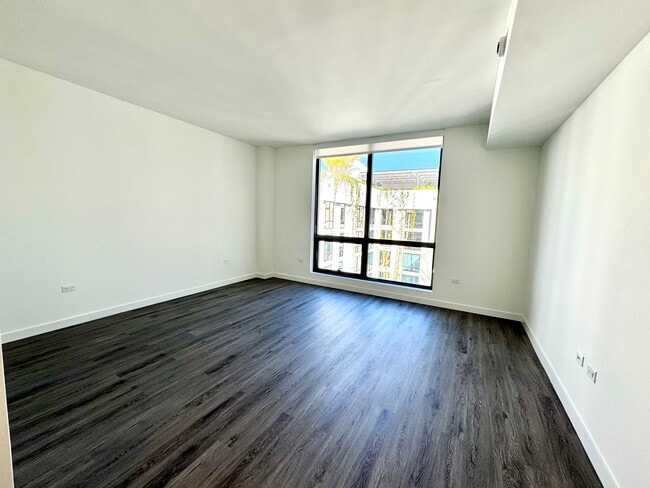 355 NW 19th Ln unit S12, Miami, FL 33136 - photo 2