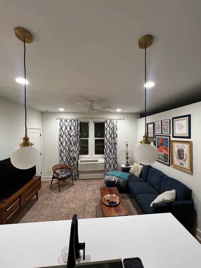 1114 English Ave Unit B, Indianapolis, IN 46203