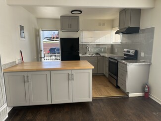 1055 61st St Unit 1055, Oakland, CA 94608
