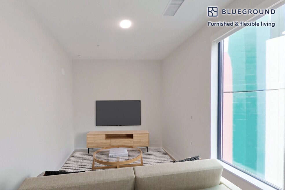 1580 E 39th Ave unit FL4-ID1257A, Denver, CO 80205 - photo 1